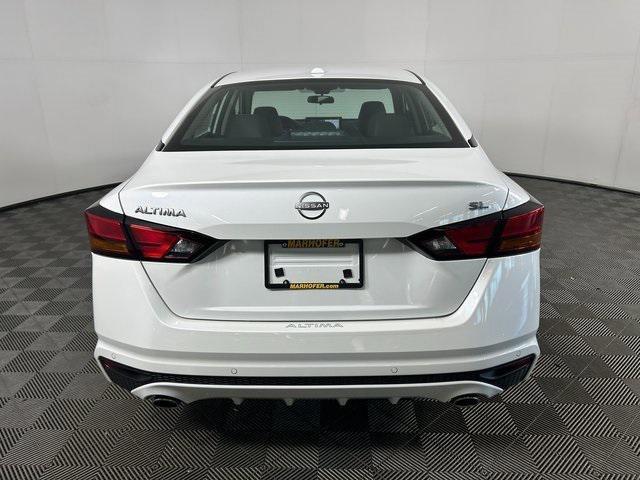 new 2024 Nissan Altima car, priced at $31,581