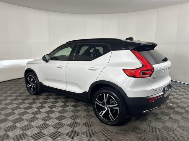 used 2020 Volvo XC40 car, priced at $23,657