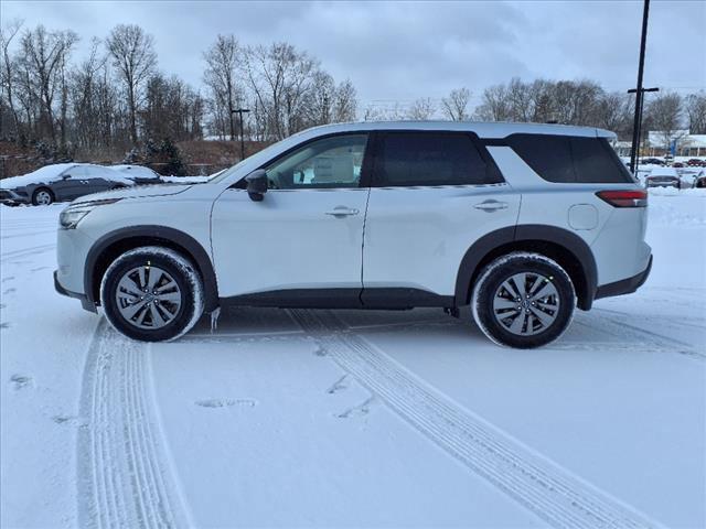 new 2025 Nissan Pathfinder car, priced at $36,284