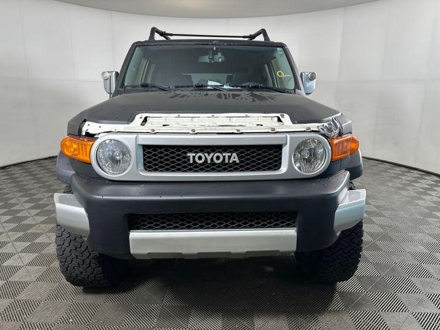 used 2014 Toyota FJ Cruiser car, priced at $11,990