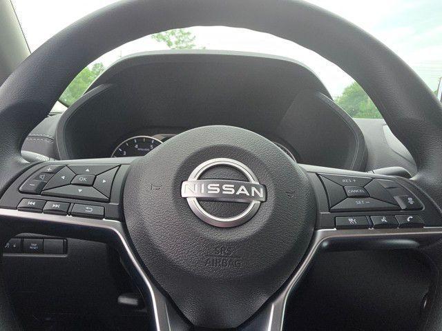 new 2025 Nissan Sentra car, priced at $22,885