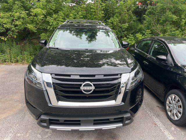 new 2025 Nissan Pathfinder car, priced at $46,064