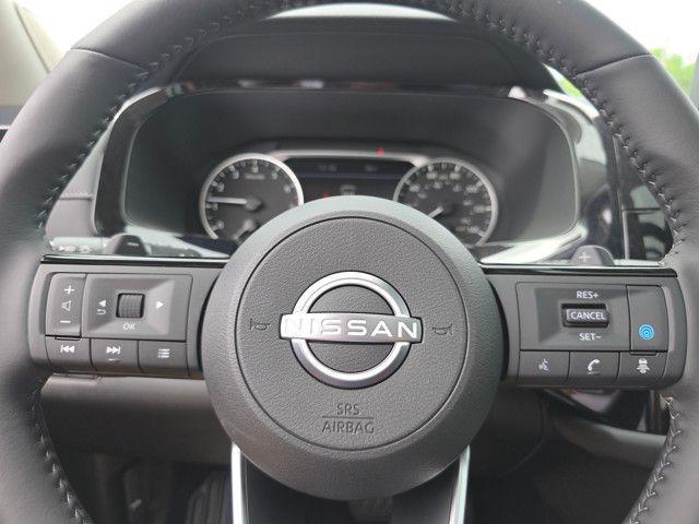 new 2025 Nissan Pathfinder car, priced at $46,064