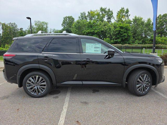 new 2025 Nissan Pathfinder car, priced at $46,064