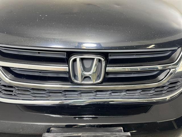 used 2010 Honda CR-V car, priced at $8,500