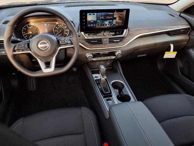 new 2025 Nissan Altima car, priced at $29,088