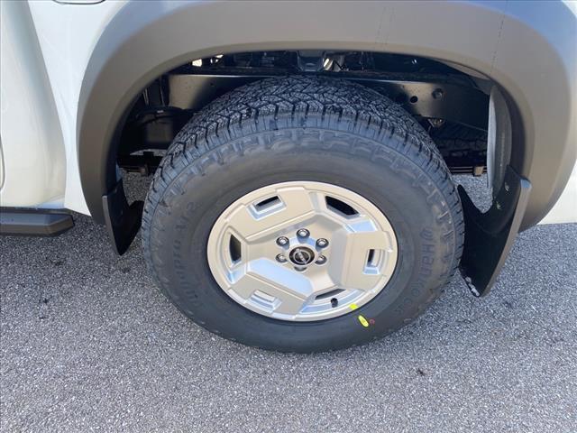 new 2024 Nissan Frontier car, priced at $40,275