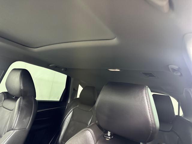 used 2020 Acura MDX car, priced at $29,590