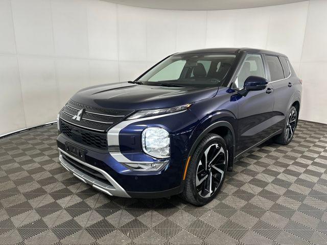 used 2022 Mitsubishi Outlander car, priced at $20,590