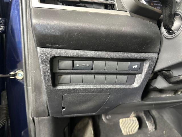 used 2022 Mitsubishi Outlander car, priced at $20,590