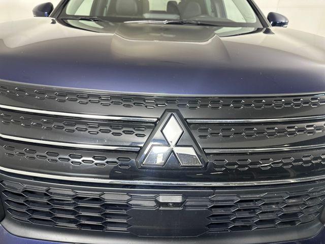 used 2022 Mitsubishi Outlander car, priced at $20,590