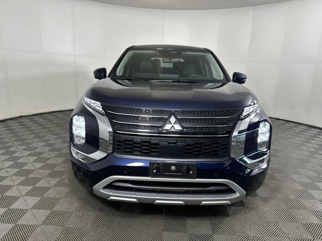 used 2022 Mitsubishi Outlander car, priced at $20,590