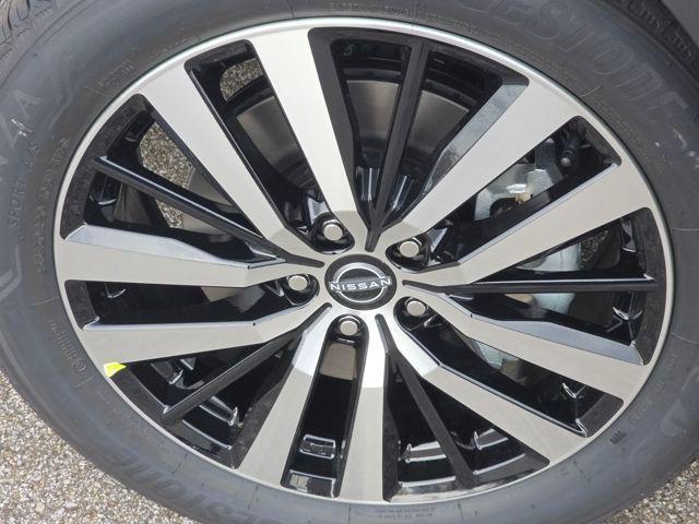 new 2025 Nissan Pathfinder car, priced at $50,373