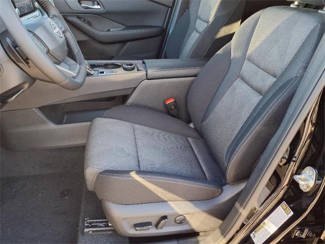 new 2025 Nissan Rogue car, priced at $31,086