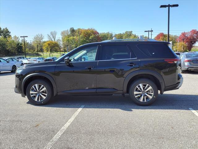 new 2024 Nissan Pathfinder car, priced at $42,487