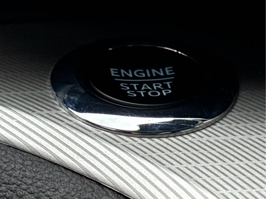 used 2023 Ford Explorer car, priced at $33,066