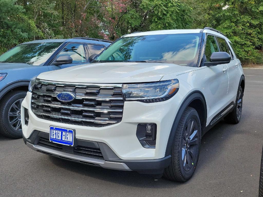 new 2025 Ford Explorer car, priced at $50,595