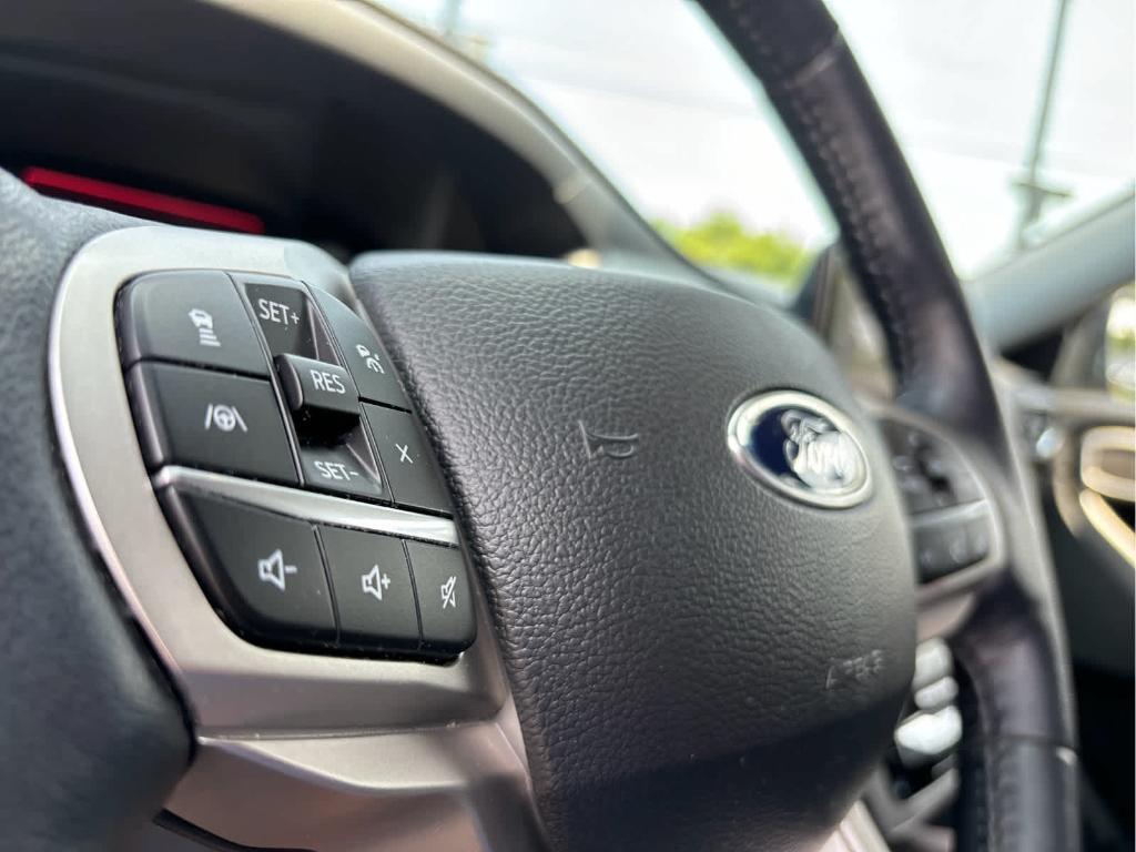 used 2022 Ford Explorer car, priced at $24,935