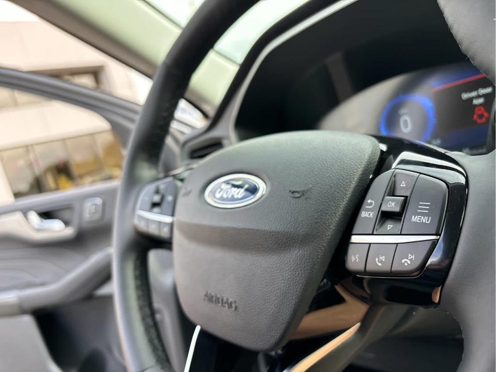 used 2022 Ford Escape car, priced at $21,435