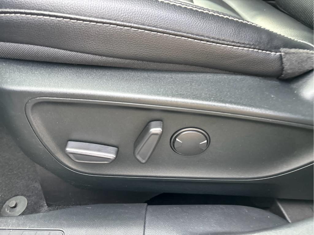 used 2022 Ford Escape car, priced at $21,435