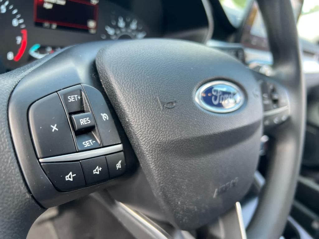 used 2022 Ford Escape car, priced at $20,495