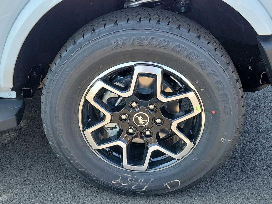 new 2024 Ford Bronco car, priced at $52,015