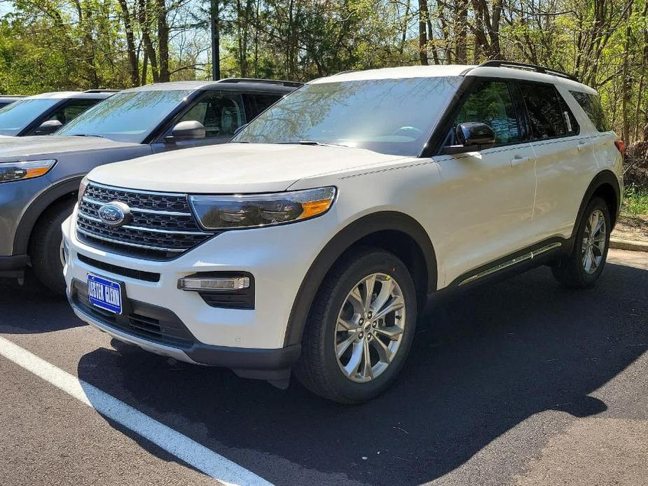 new 2024 Ford Explorer car, priced at $51,080