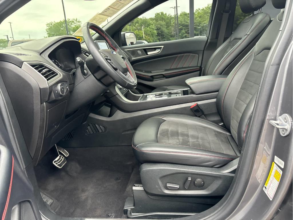 used 2022 Ford Edge car, priced at $26,935