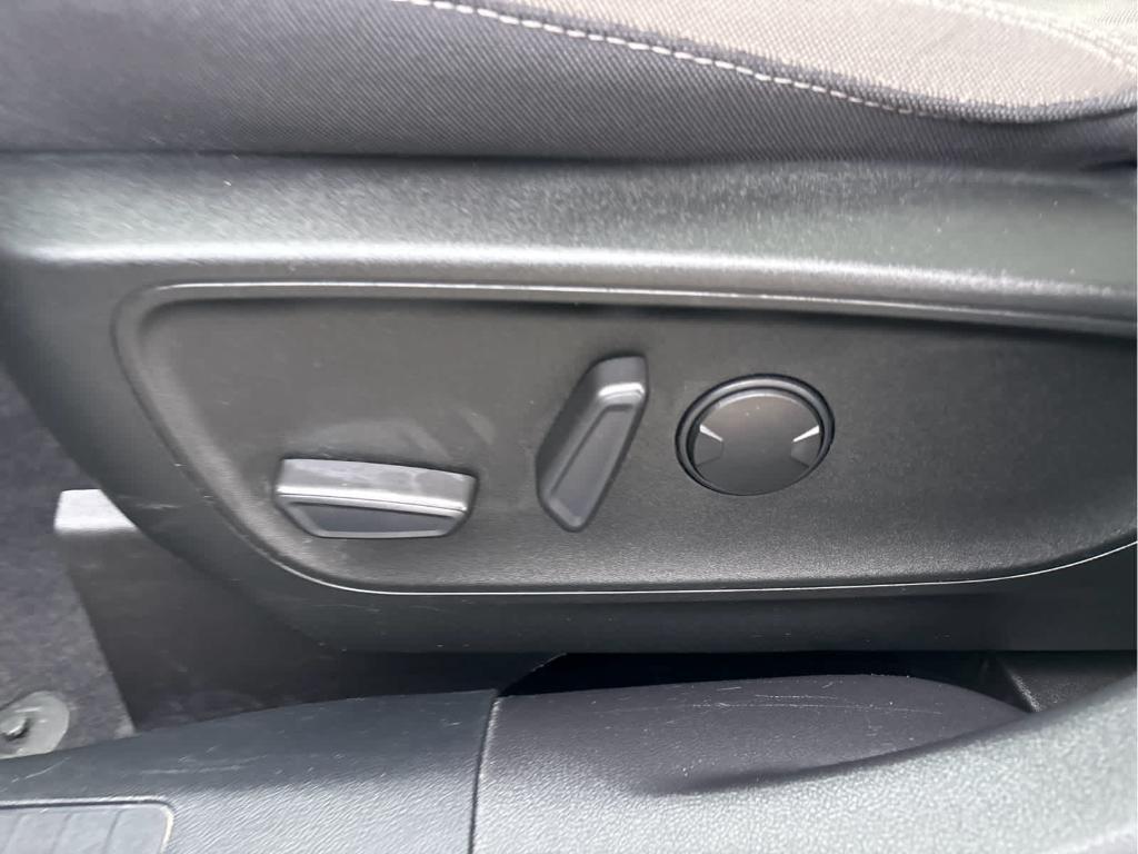 used 2022 Ford Escape car, priced at $21,000