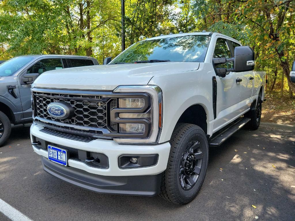 new 2024 Ford F-350 car, priced at $64,415