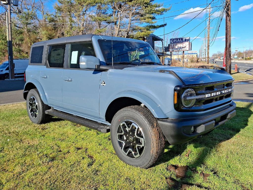 new 2024 Ford Bronco car, priced at $55,950