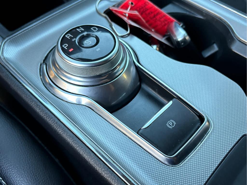 used 2022 Ford Edge car, priced at $31,433