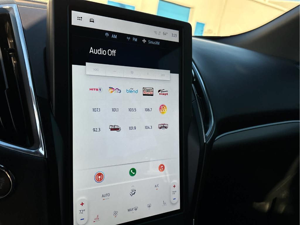 used 2022 Ford Edge car, priced at $31,433