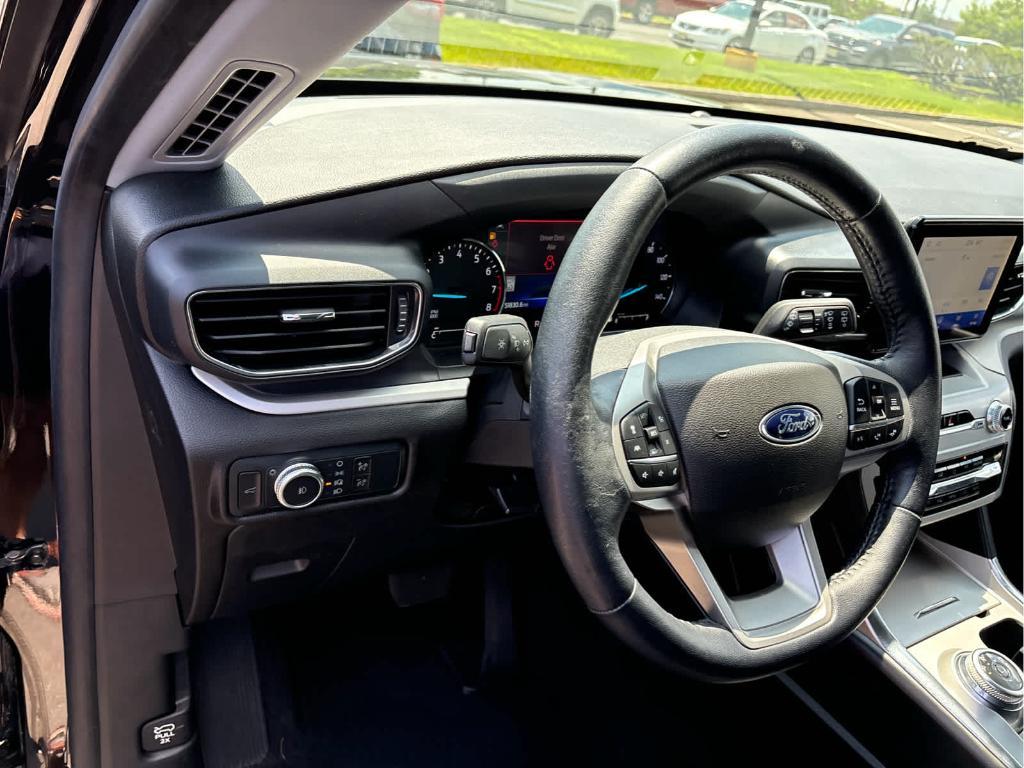 used 2022 Ford Explorer car, priced at $29,235