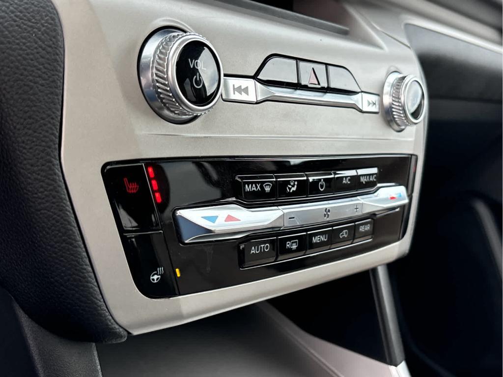 used 2022 Ford Explorer car, priced at $30,496