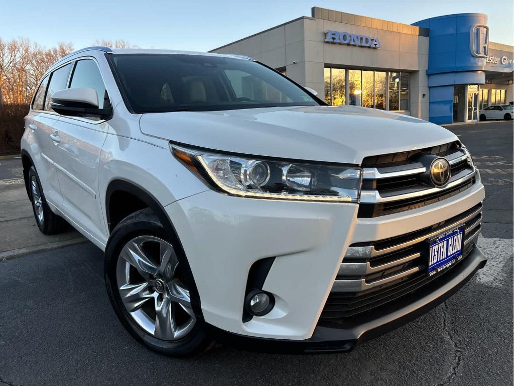 used 2017 Toyota Highlander car, priced at $24,335