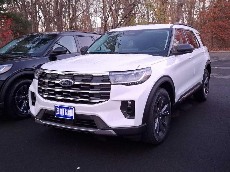 new 2025 Ford Explorer car, priced at $49,200