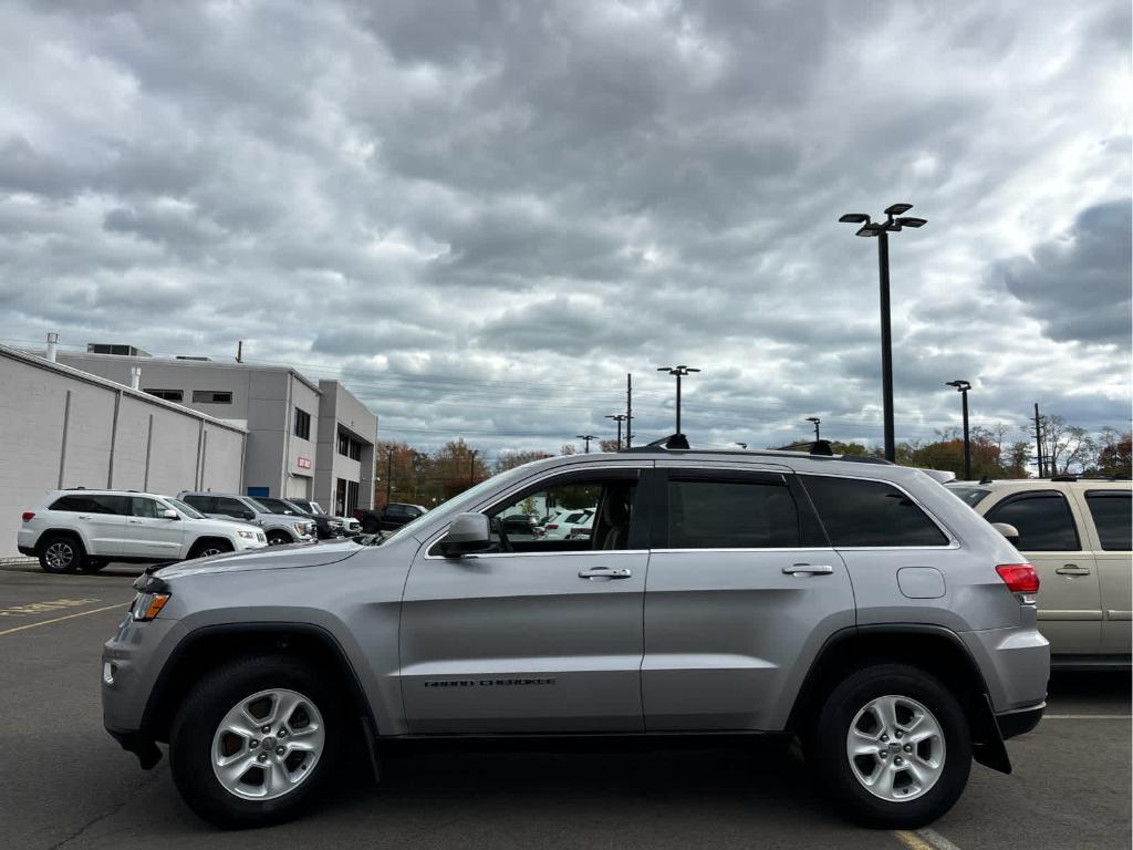 used 2017 Jeep Grand Cherokee car, priced at $11,835