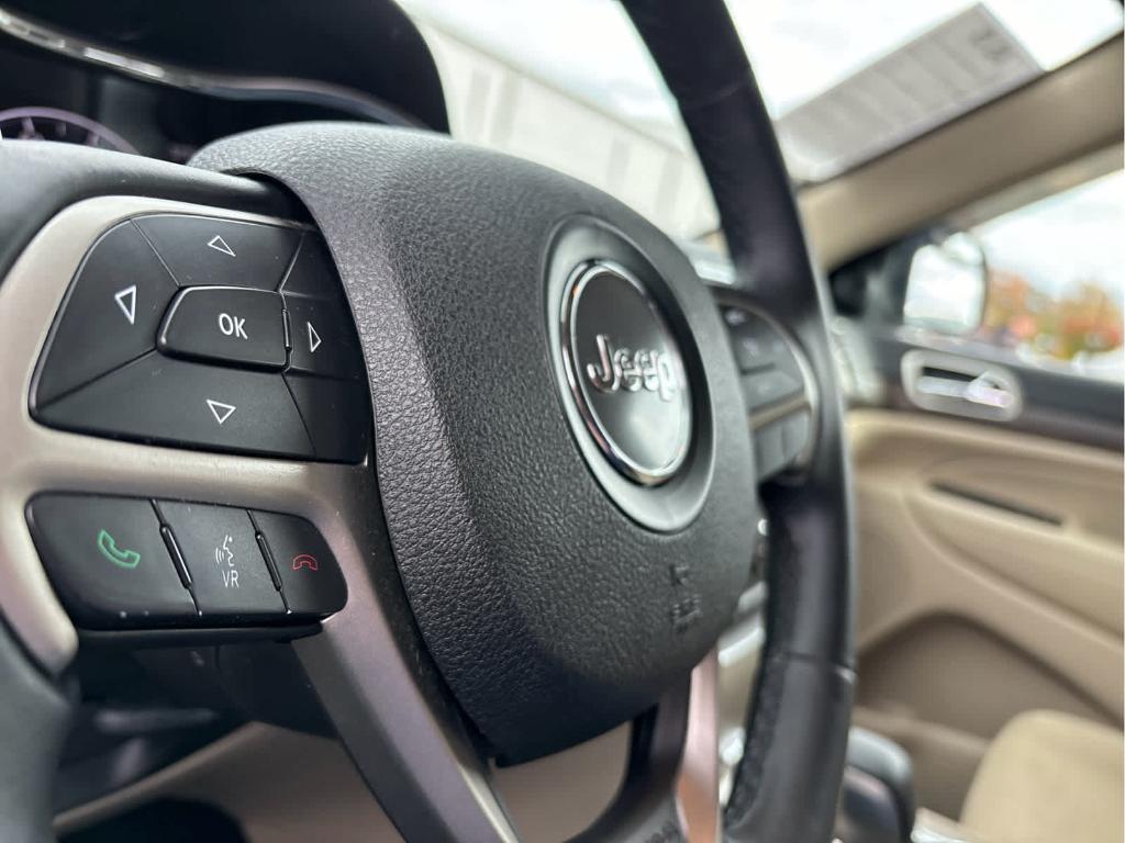 used 2017 Jeep Grand Cherokee car, priced at $11,835