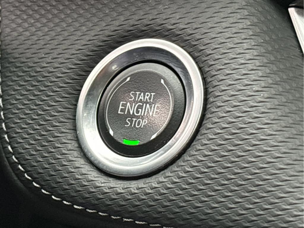 used 2025 Chevrolet Equinox car, priced at $27,935