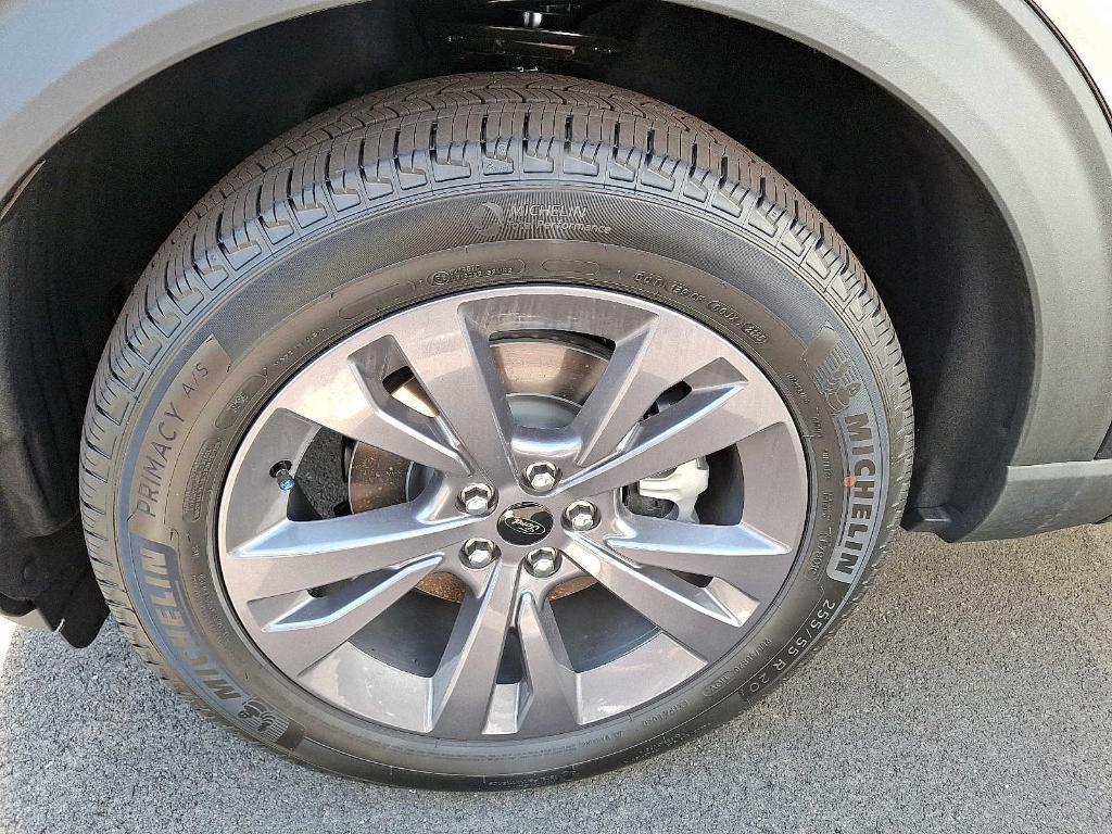 new 2025 Ford Explorer car, priced at $50,755
