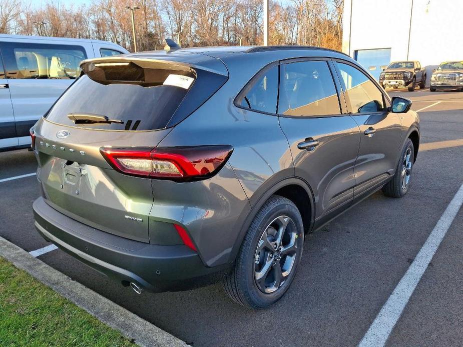 new 2025 Ford Escape car, priced at $39,365