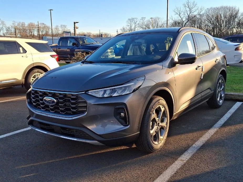 new 2025 Ford Escape car, priced at $39,365