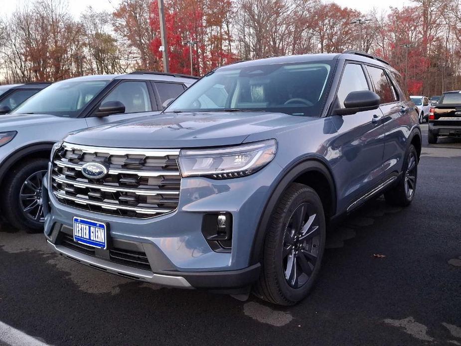 new 2025 Ford Explorer car, priced at $48,700