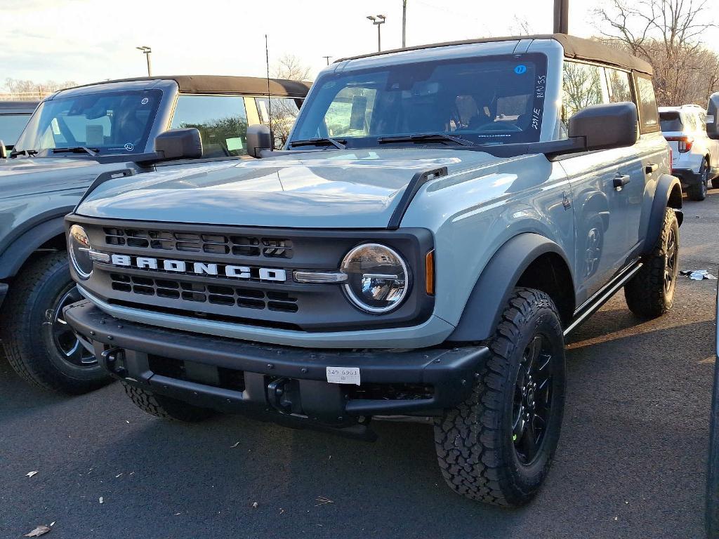 new 2024 Ford Bronco car, priced at $50,365