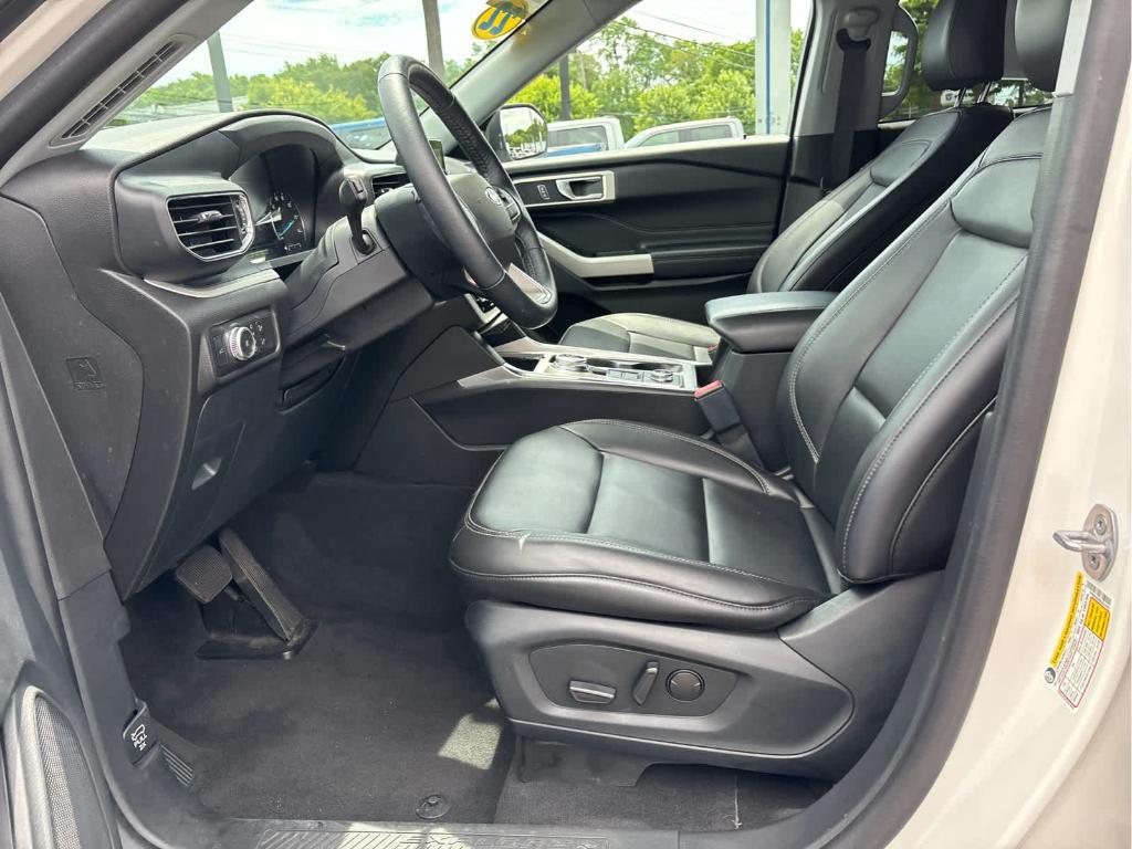 used 2022 Ford Explorer car, priced at $32,535