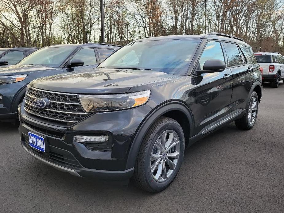 new 2024 Ford Explorer car, priced at $49,470