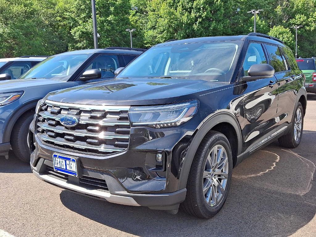 new 2025 Ford Explorer car, priced at $50,355