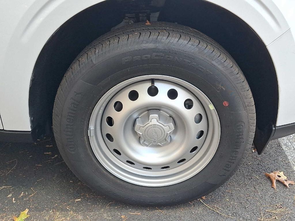 new 2025 Ford Maverick car, priced at $29,975