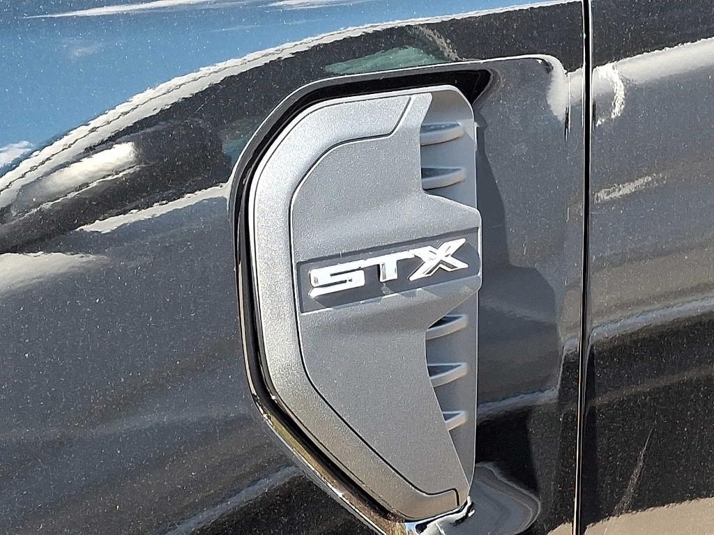 new 2025 Ford Ranger car, priced at $39,990